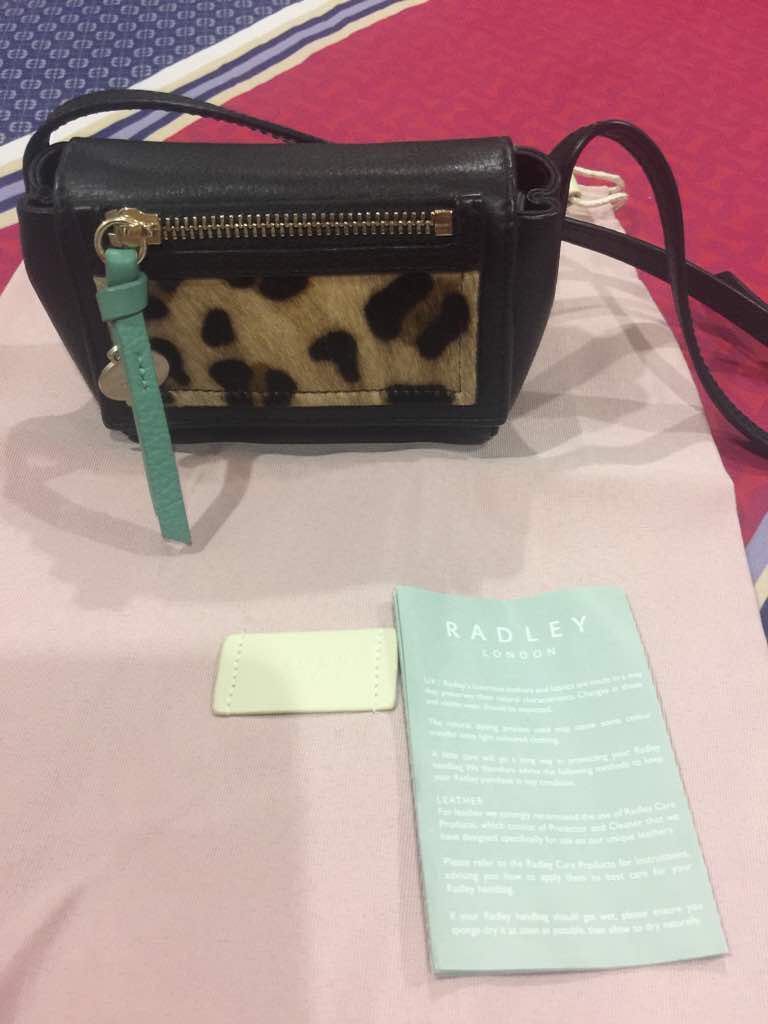 Radley Crossbody Bag and Bonia Leather Card Holder, Women's Fashion, Bags & Wallets, Purses