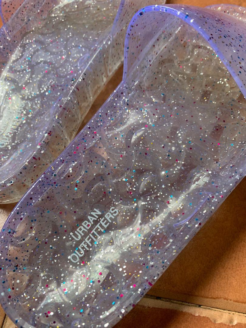 urban outfitters jelly slides