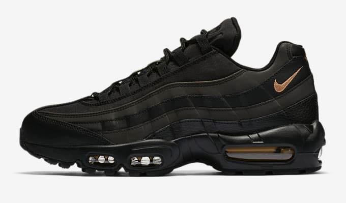 USED) Nike Air Max 95 BLACK FRIDAY UK9, Men's Fashion, Footwear, Sneakers  on Carousell