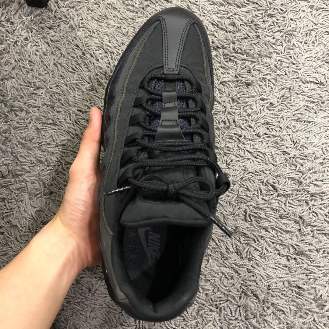 nike 95 black friday