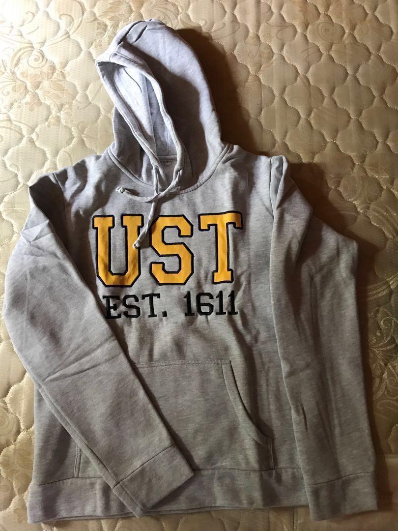 Ust best sale hoodie sweater