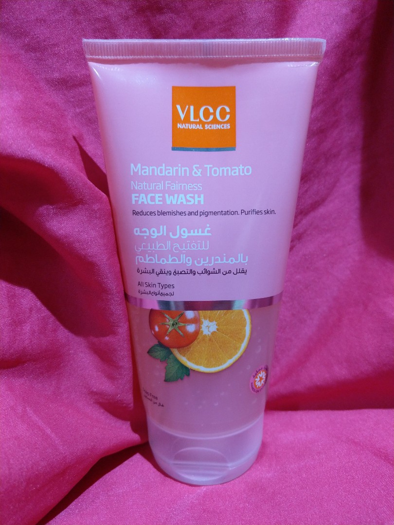 vlcc mandarin & tomato face wash