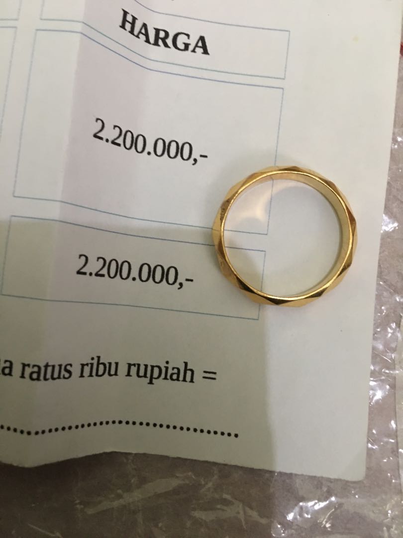 Cincin Emas 5 Gram Nett Barang Mewah Aksesoris Di Carousell Barang tersedia=ready #emasmini #goldpuzzle #logammulia #nabungemas #emas24k #jajanemas #emas #investasiemas #arisanemas #emasminimurah emas mini 0.025gram. cincin emas 5 gram nett
