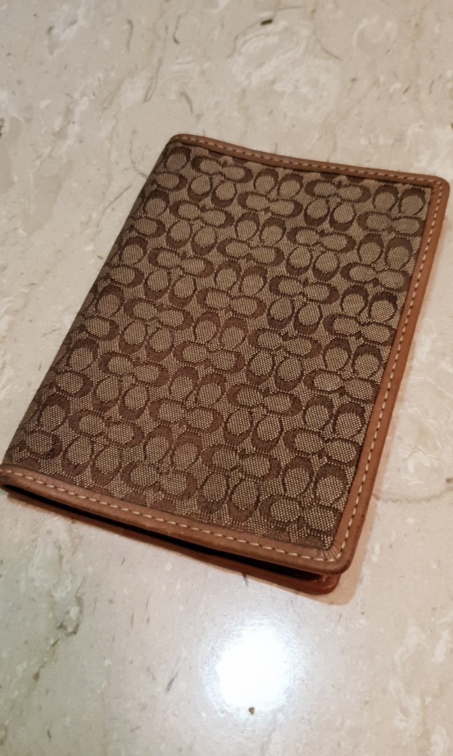 Coach Passport Holder, Luxury, Accessories on Carousell