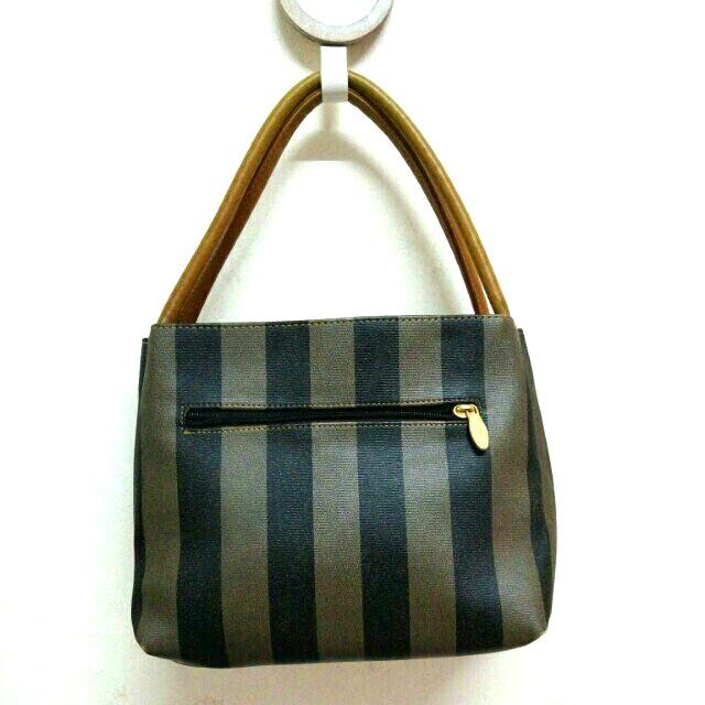 Gianni valentino deals bag price malaysia