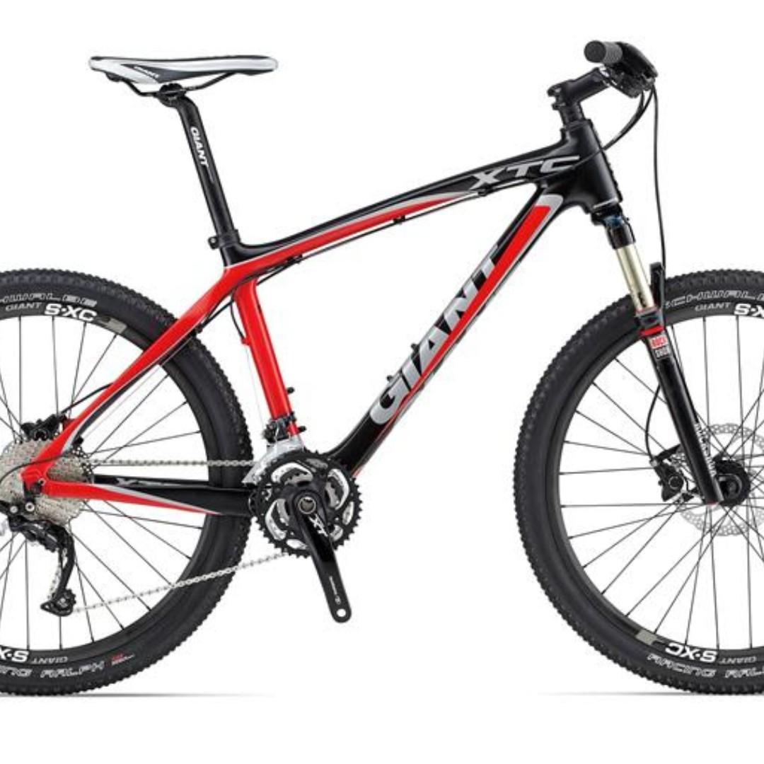 tempel Lenen heilige GIANT XTC Carbon 26" MTB Hardtail, Sports Equipment, Bicycles & Parts,  Bicycles on Carousell