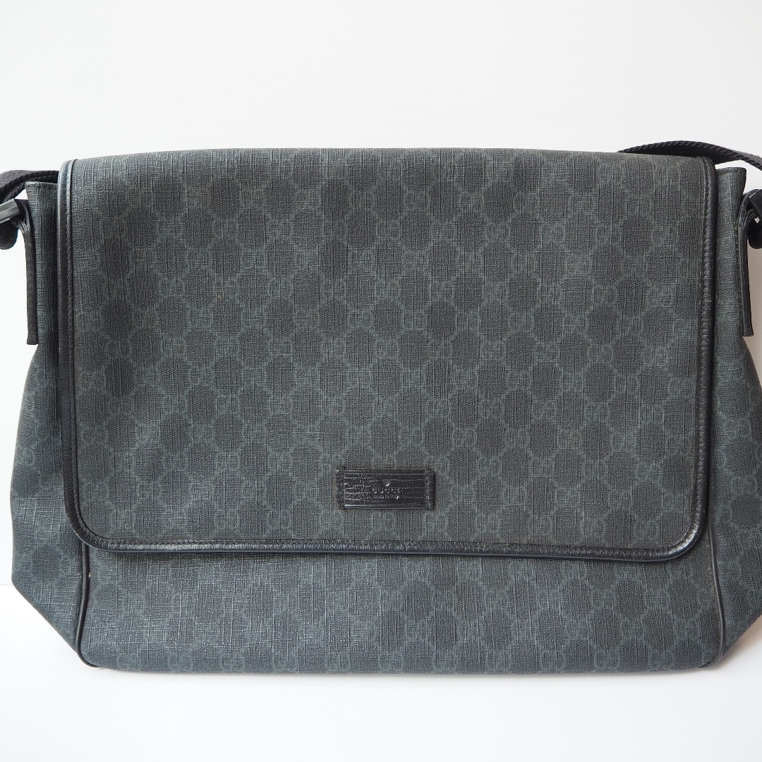 gg supreme messenger bag price