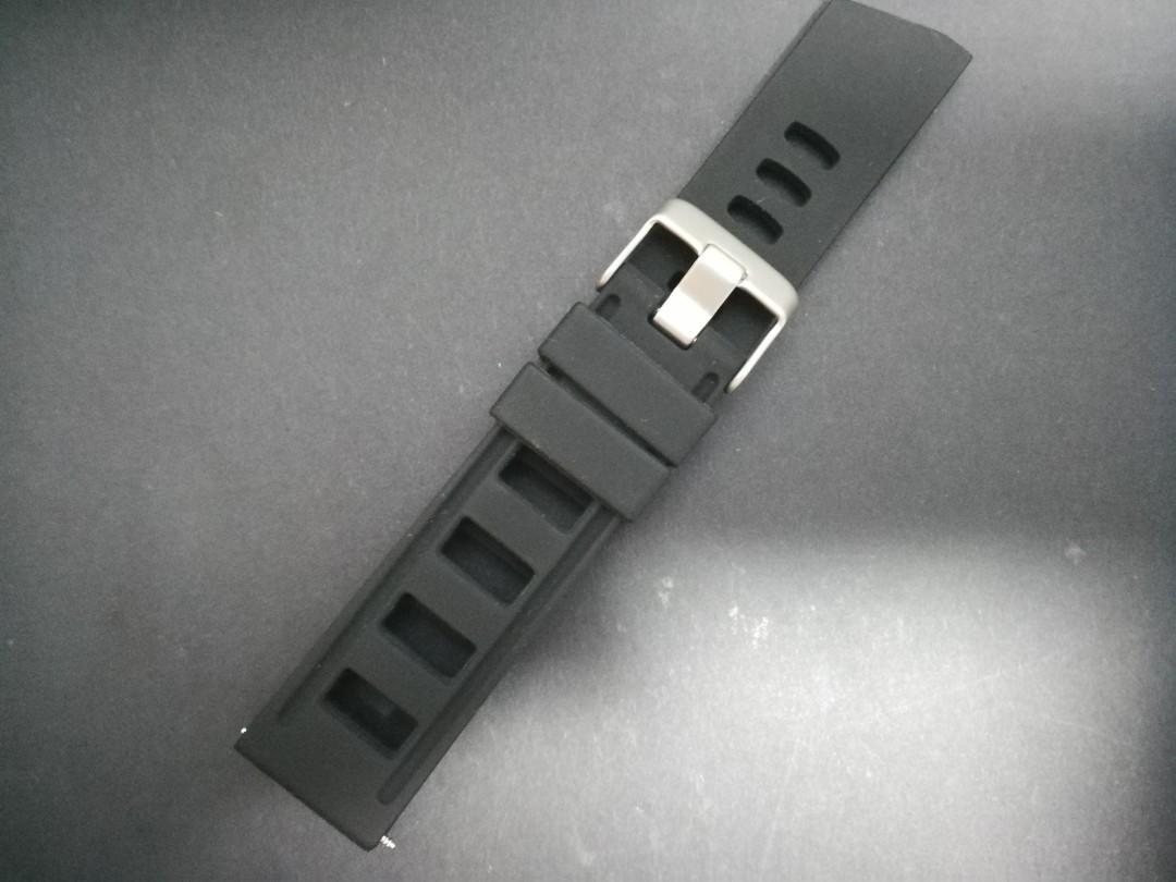 Isofrane rubber strap 22mm Mobile Phones Gadgets Wearables