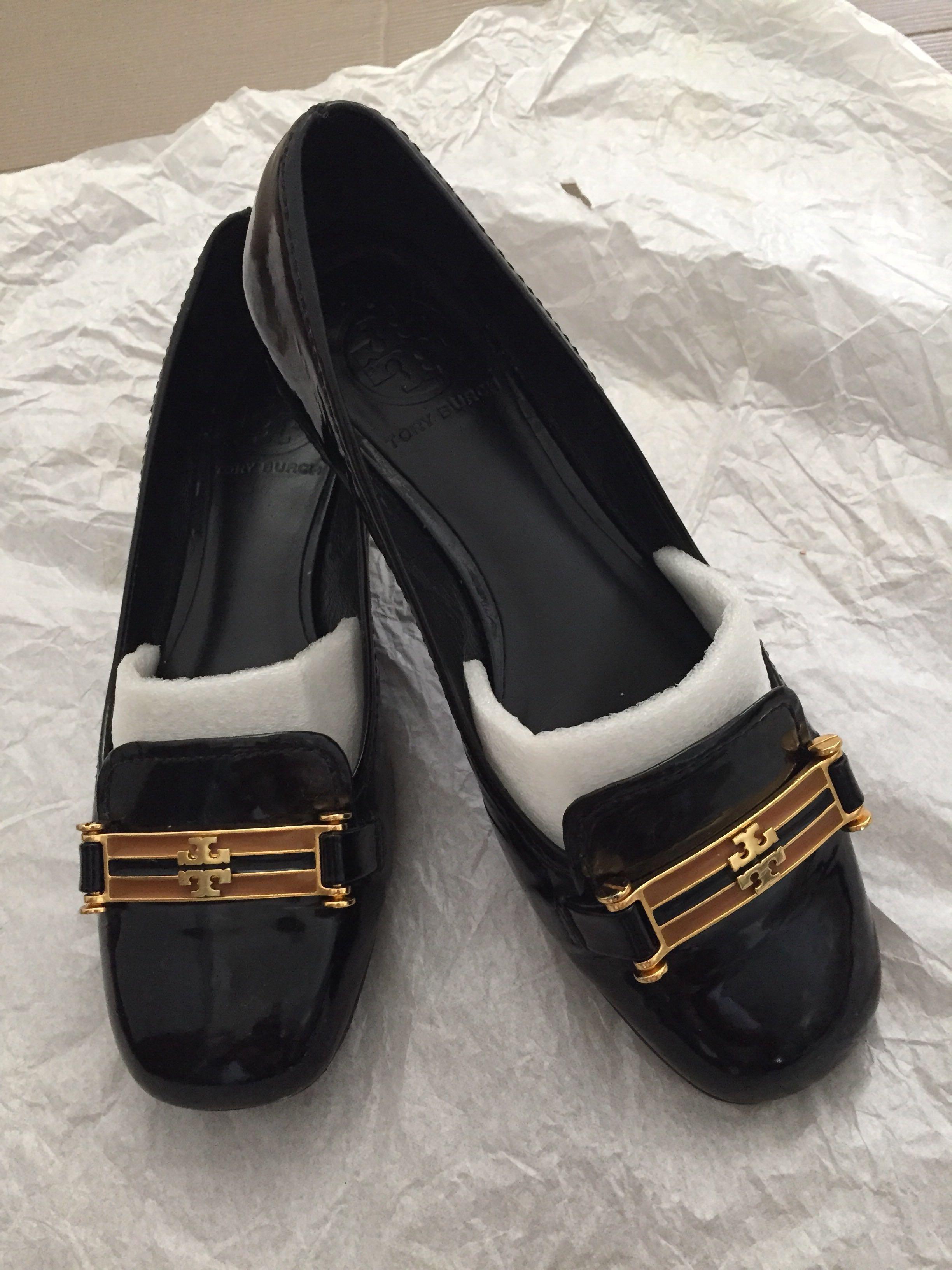 tory burch black shoes