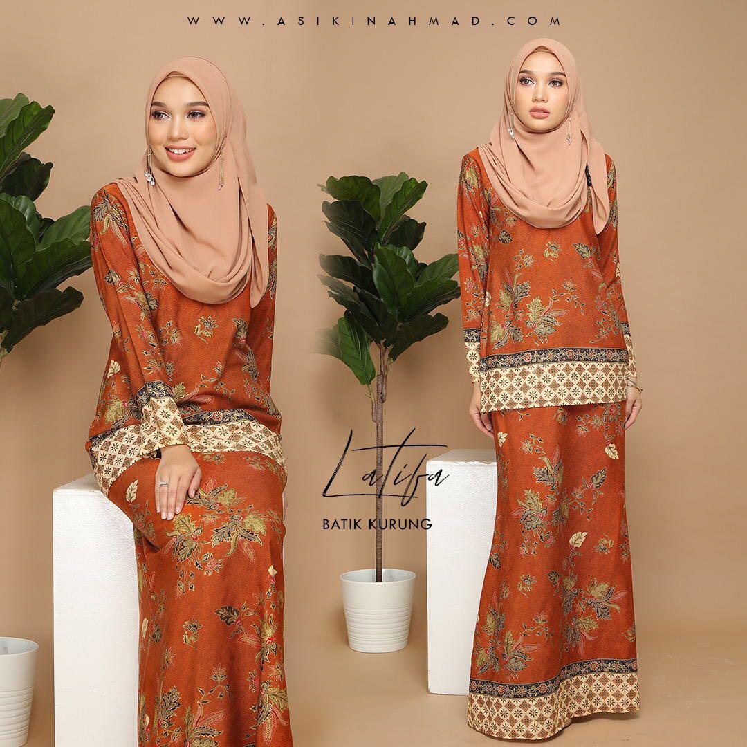 Latifa Baju  Kurung  Batik  Muslimah Fashion Two piece on 