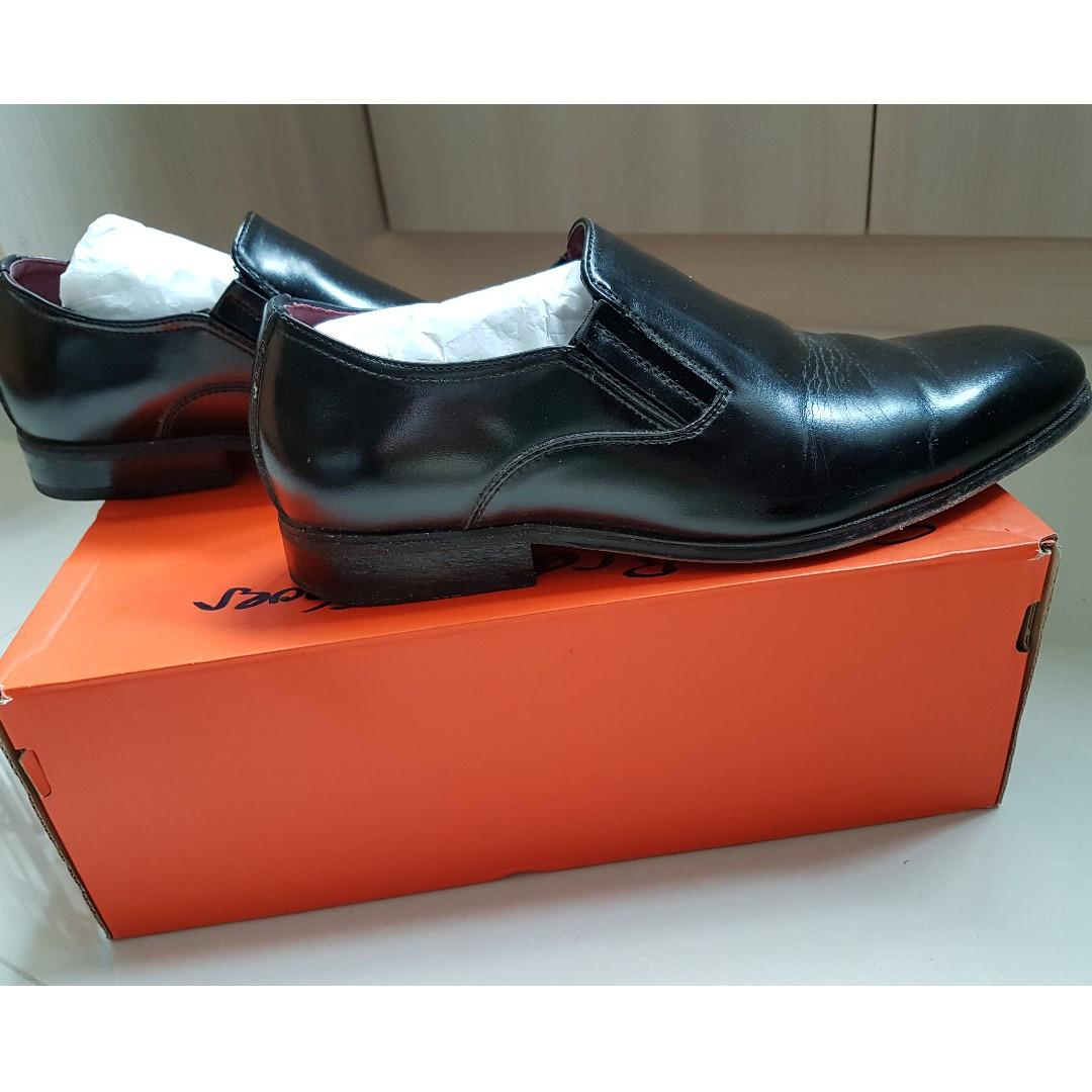 Mens black leather shoes size top 6