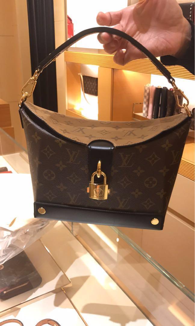 Louis Vuitton Monogram Reverse Bento Box Noir 