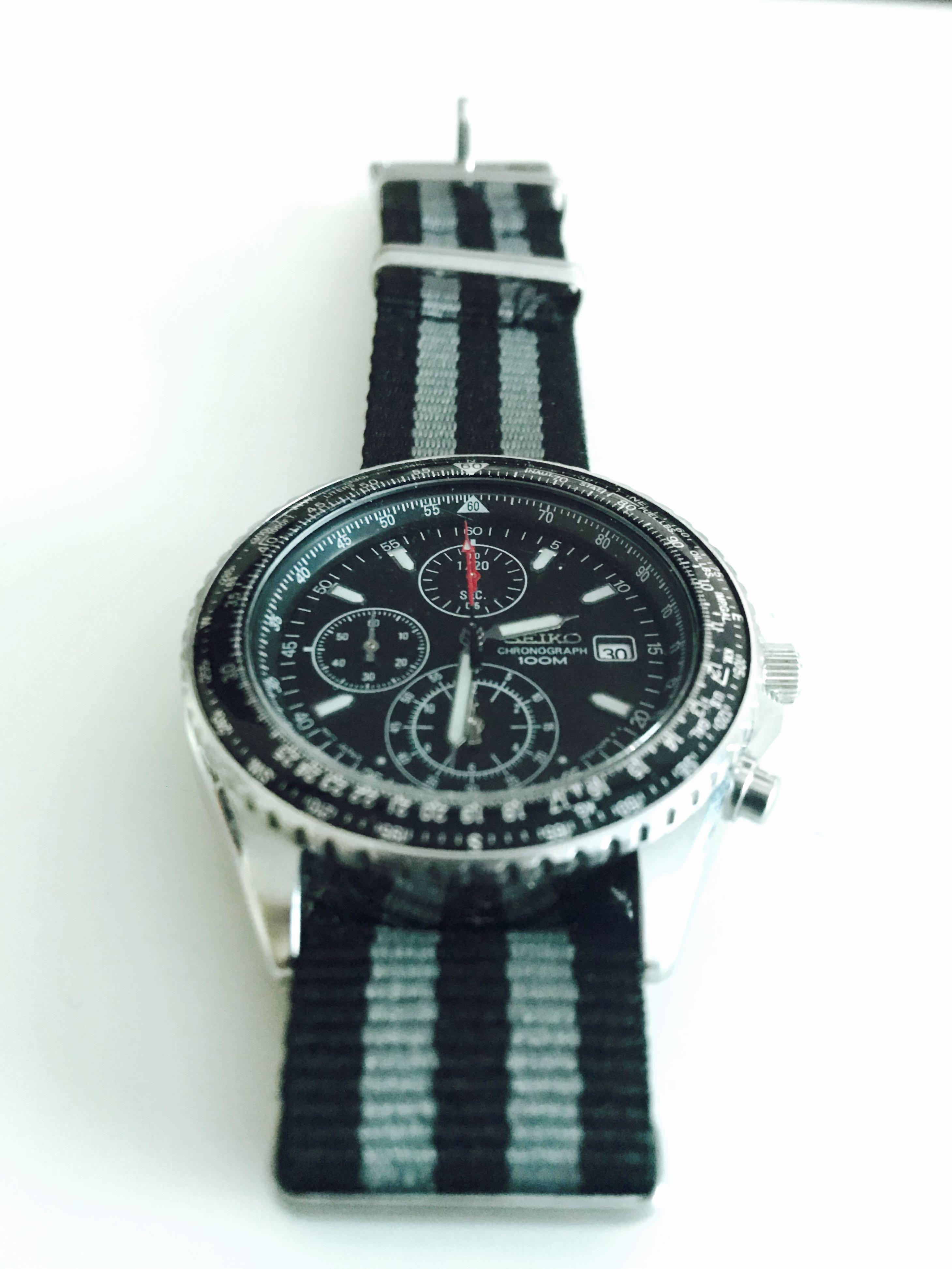 james bond seiko chronograph