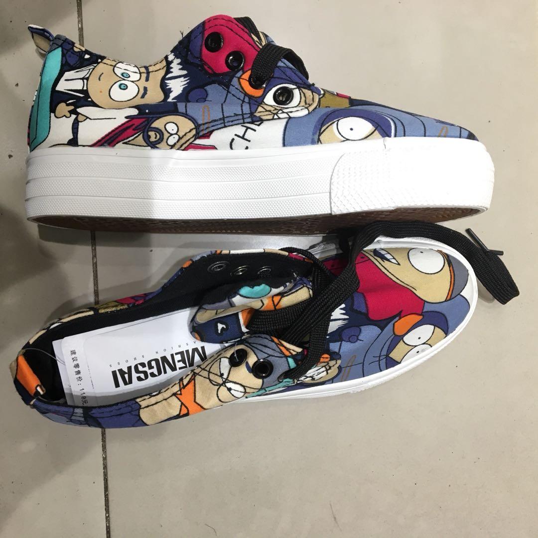 Sepatu Motif Gambar Women S Fashion Women S Shoes On Carousell