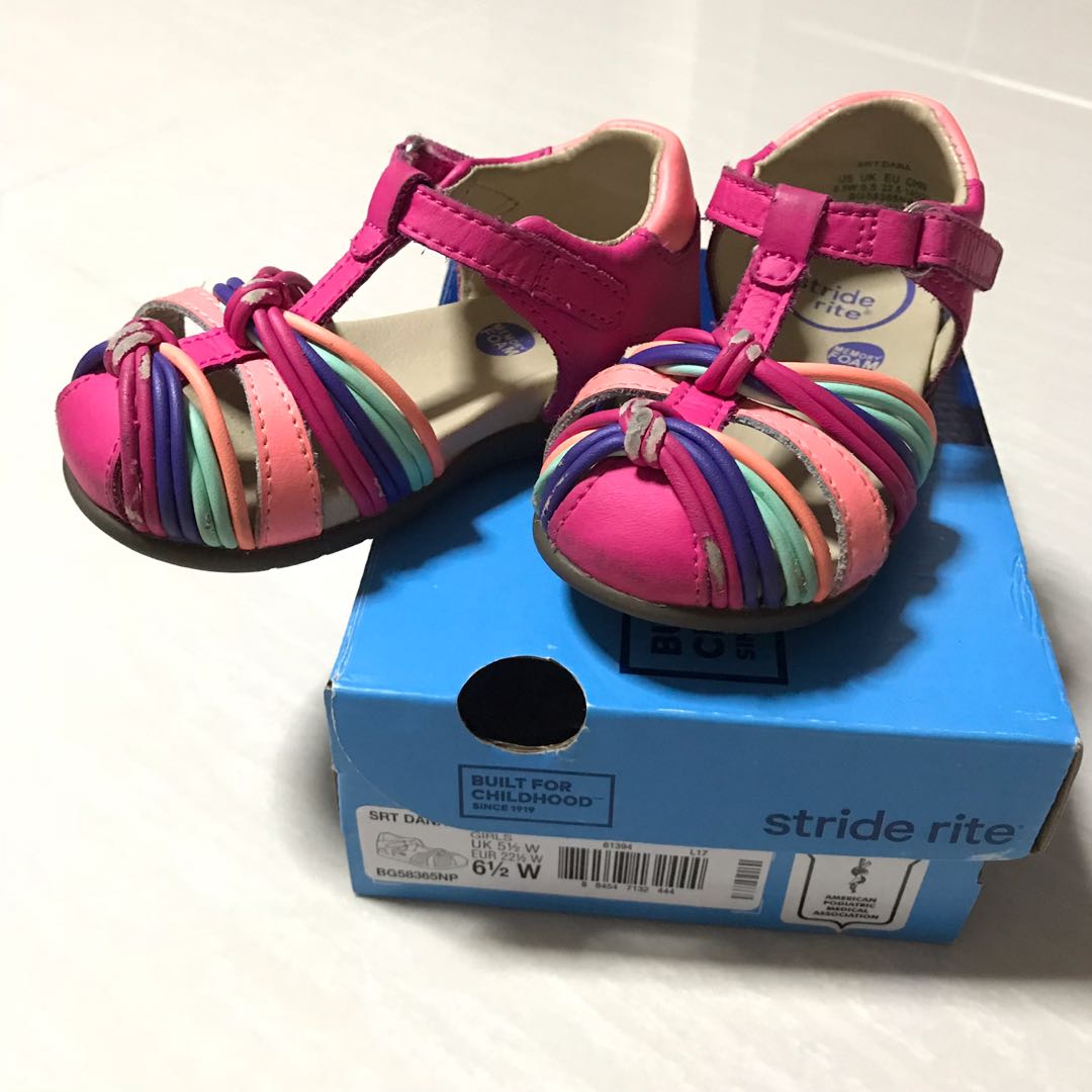 Stride rite hot sale dana sandal