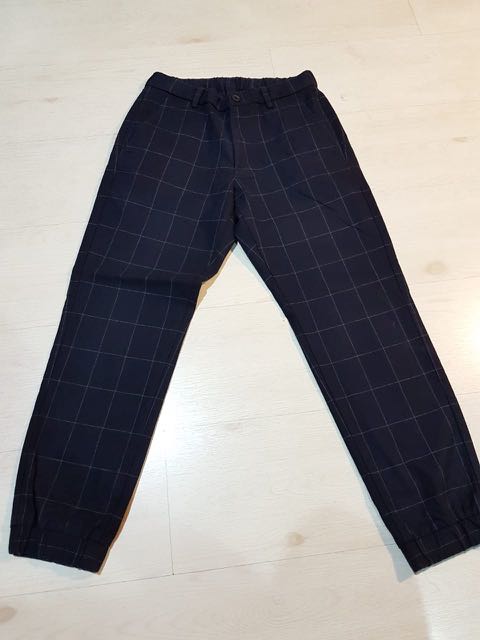UNIQLO navy blue checkered jogger pants 