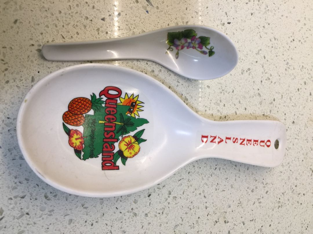 Vintage plastic spoons, Furniture & Home Living, Kitchenware