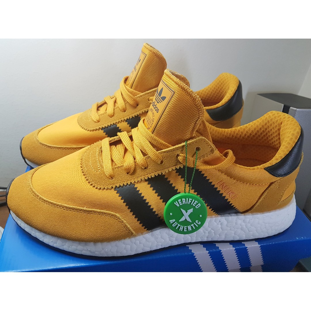Adidas iniki hombre amarillas top