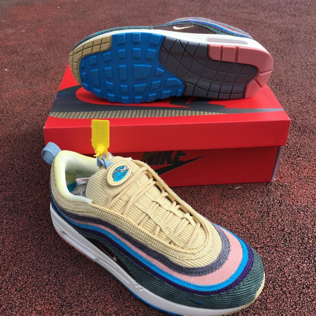 sean wotherspoon selling his own shoes