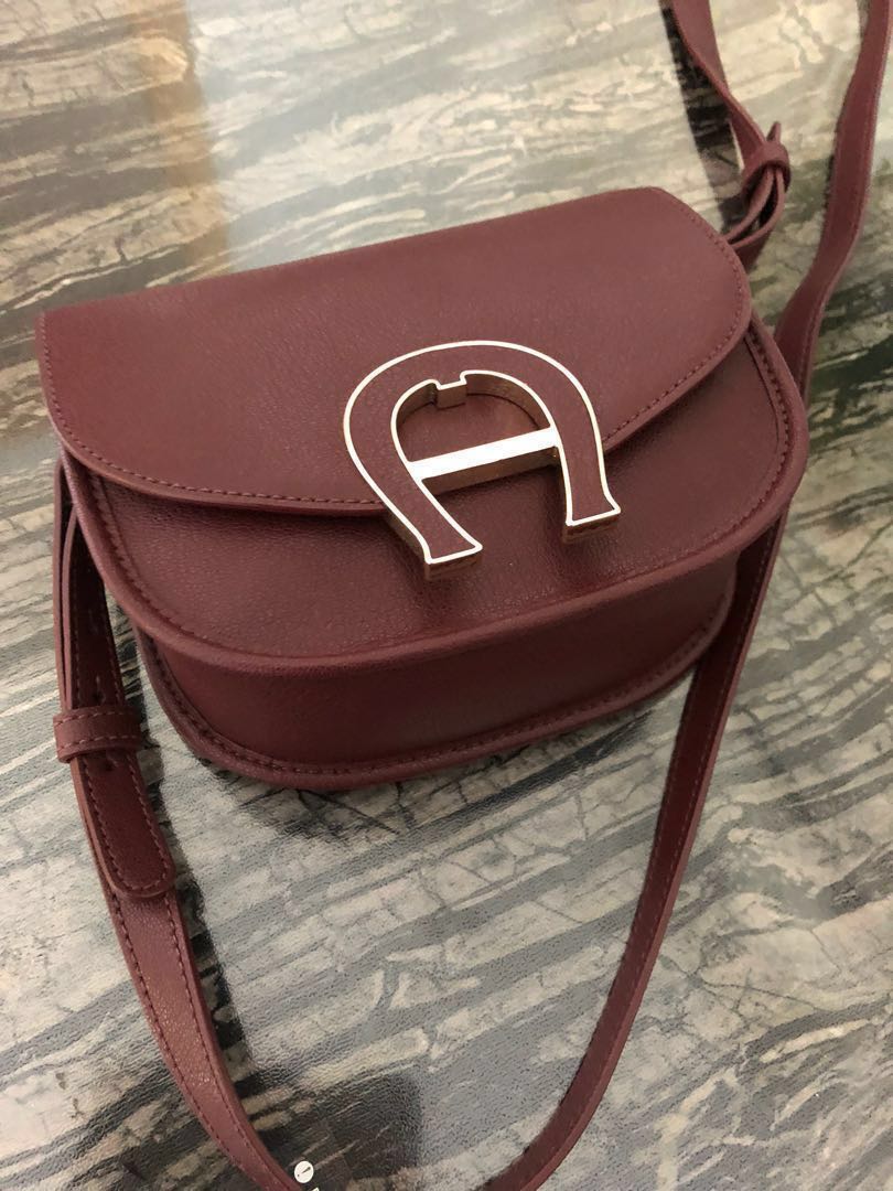Authentic Aigner sling bag Women s Fashion Bags Wallets Cross