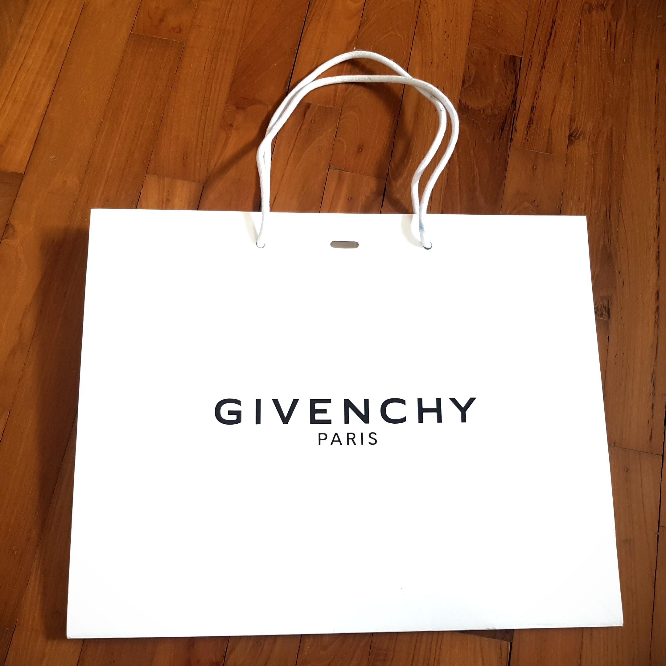 authentic Givenchy paper bag, Luxury 