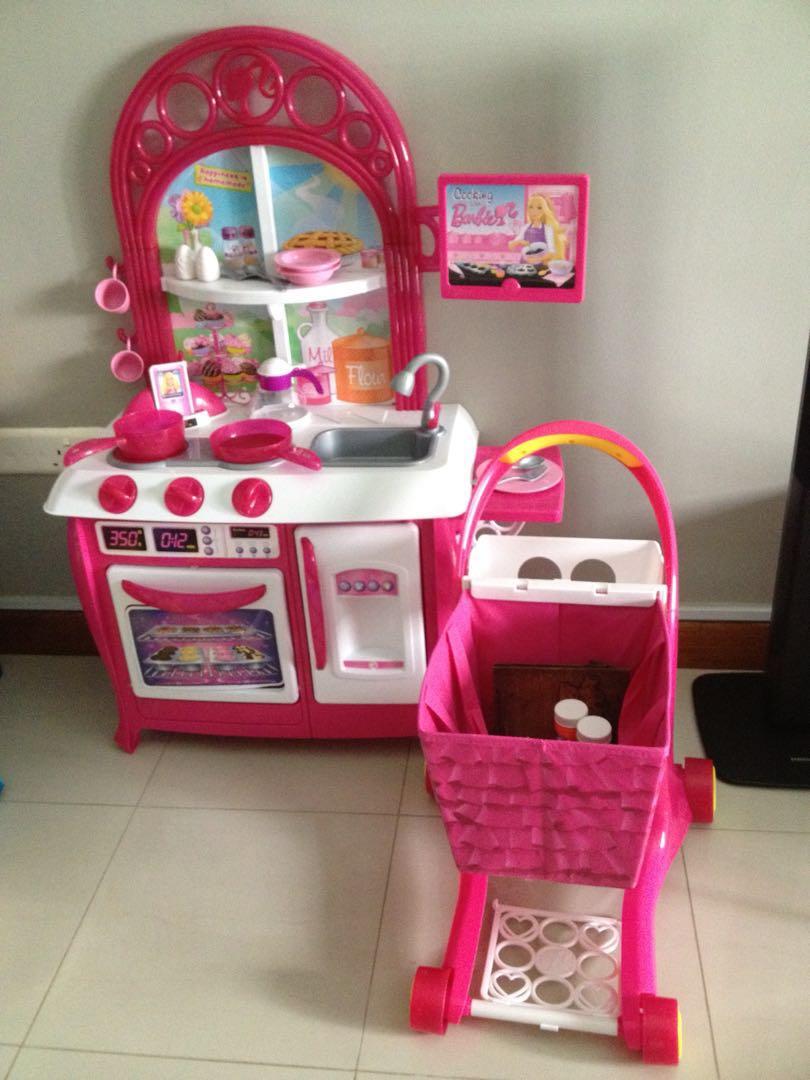 barbie shopping trolley