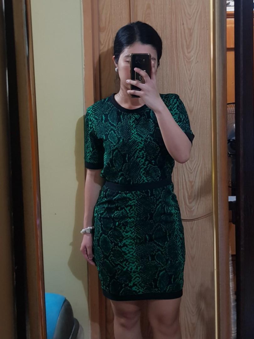 where to buy affordable office clothes