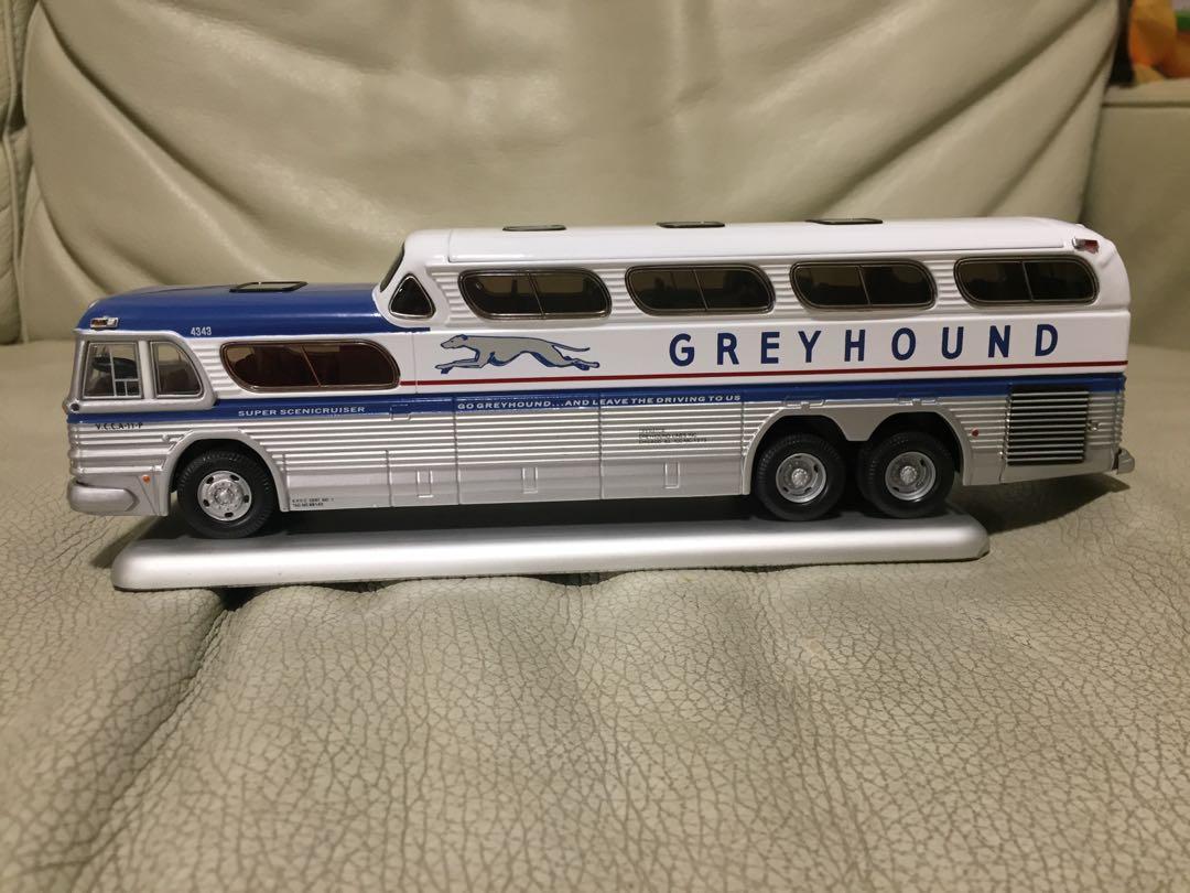 greyhound toy bus