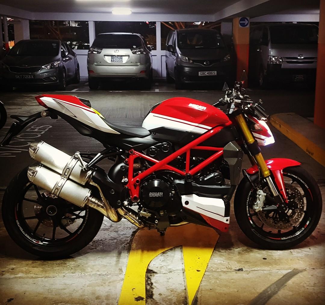Ducati Streetfighter 2010