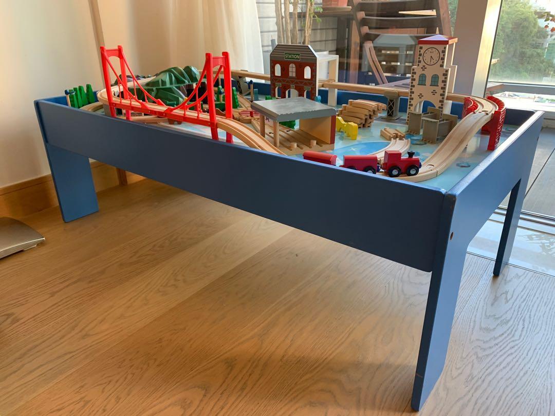 early learning centre train table