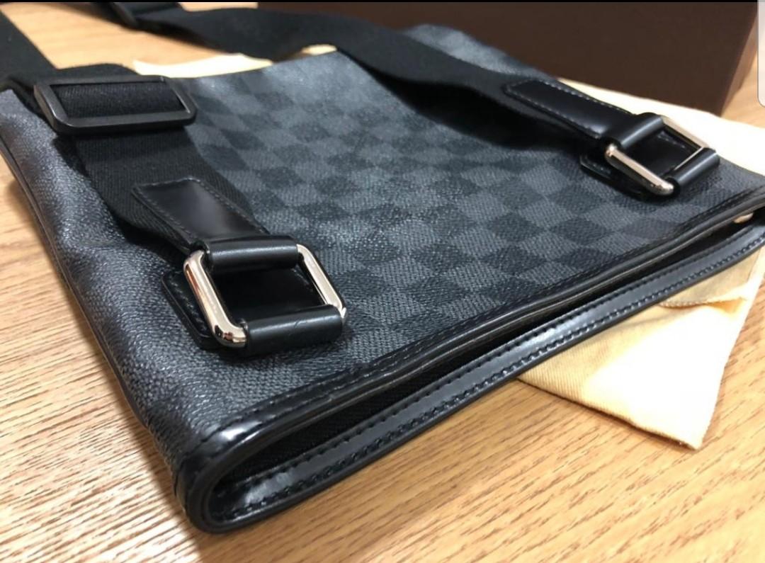 Louis Vuitton N58028 Thomas Shoulder Bag W25cm Damier Graphite Japan [Used]