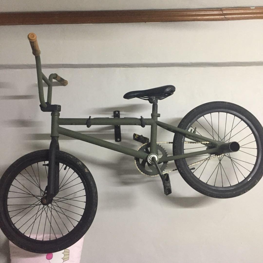 green bmx bike