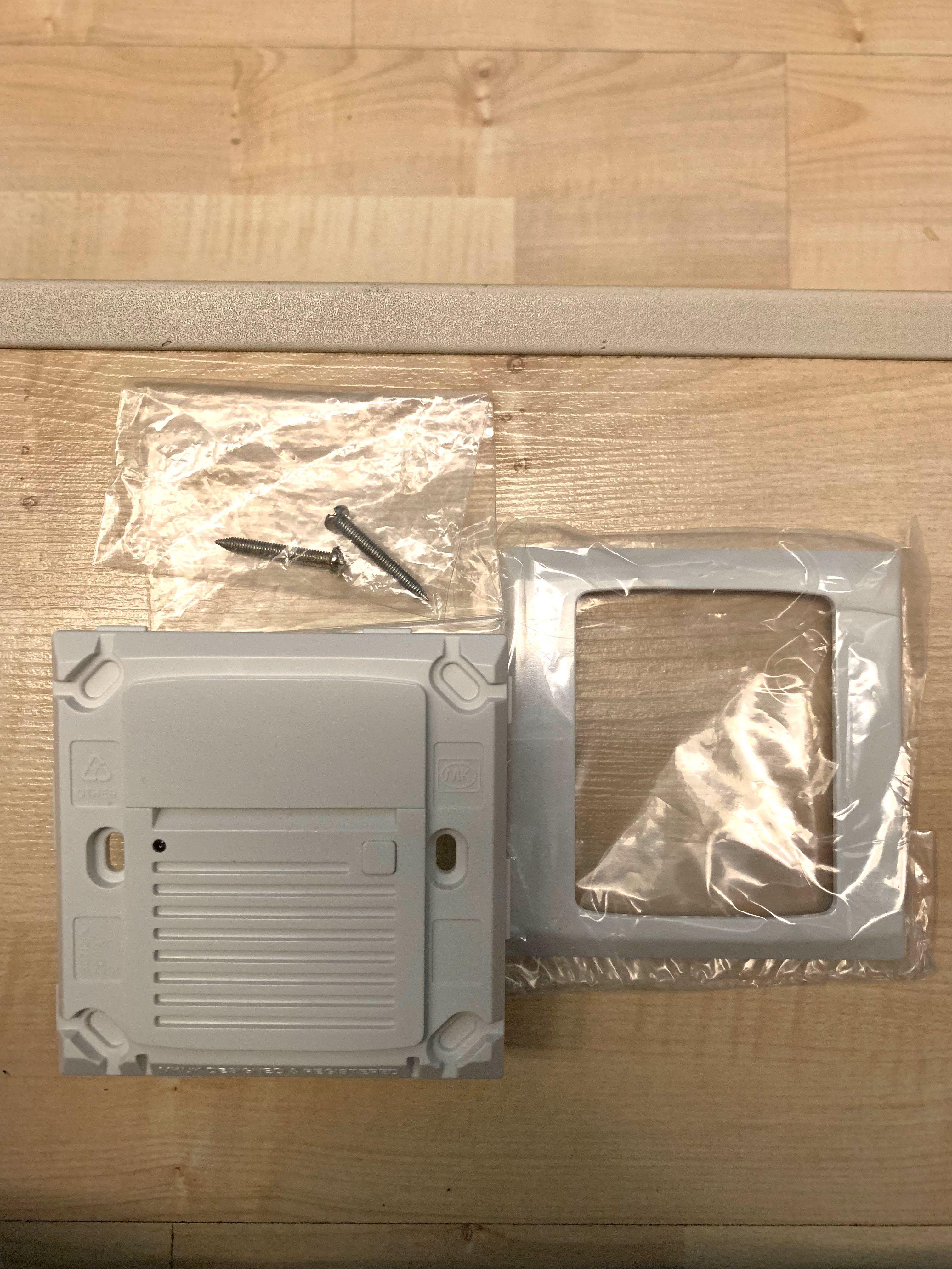Mk Slimline Plus Chime Wired Doorbell Everything Else On Carousell
