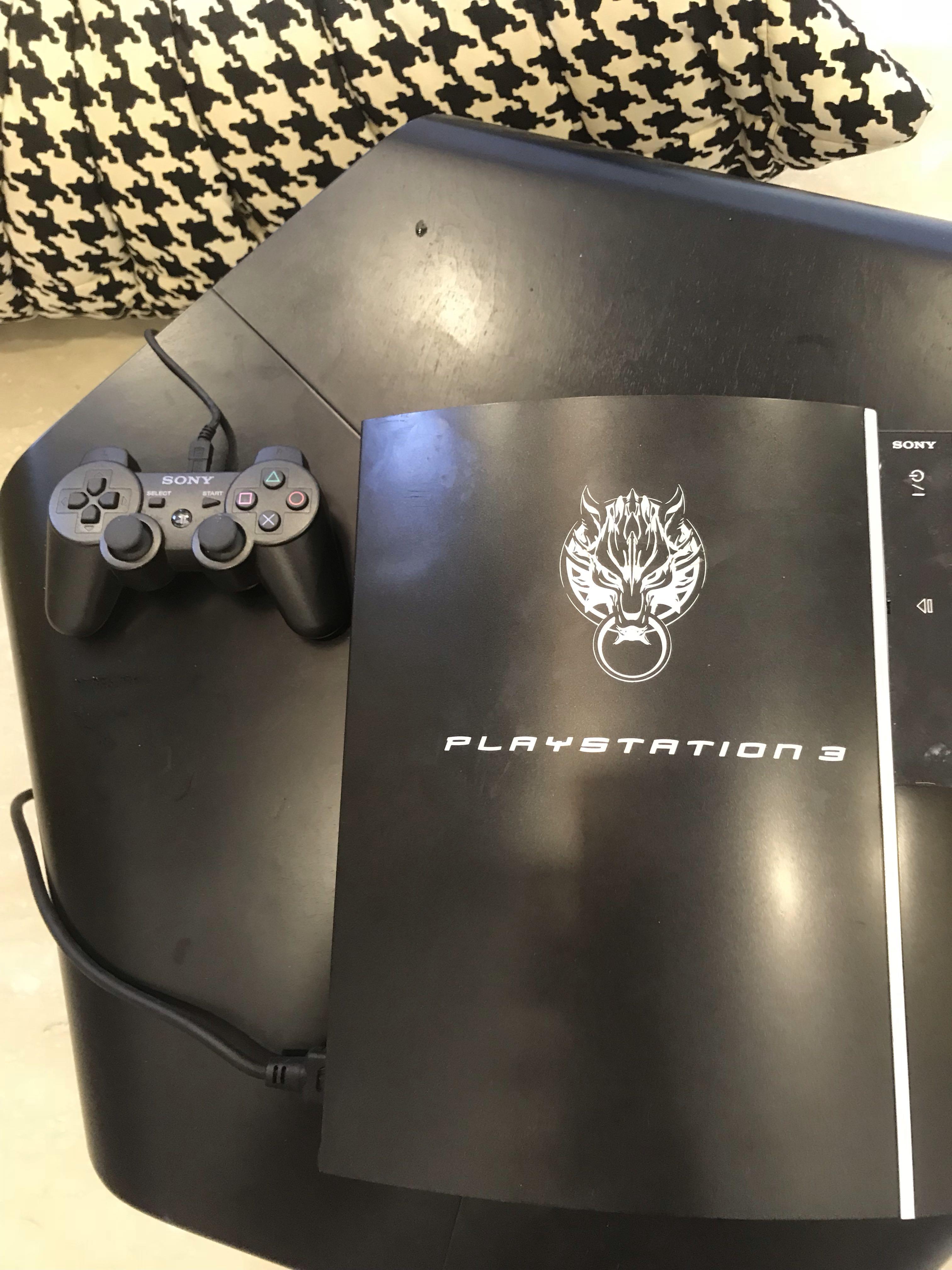 PlayStation 3 Final Fantasy VII Limited Edition 160GB Cloud Black 