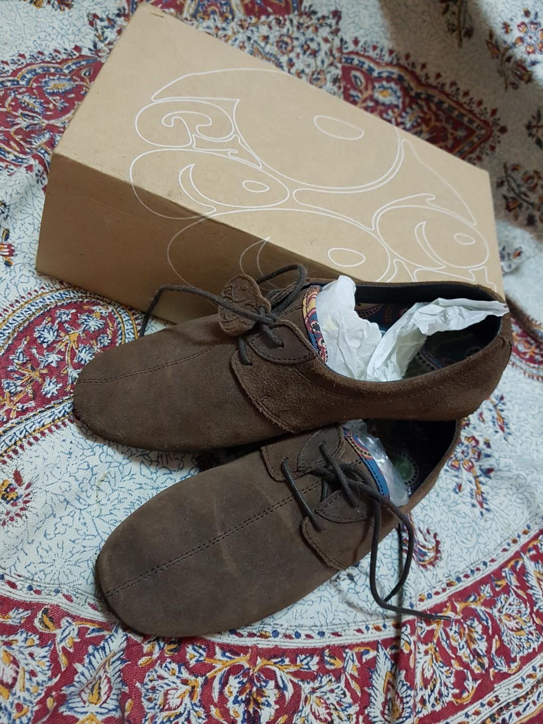 Pretty green slippers outlet