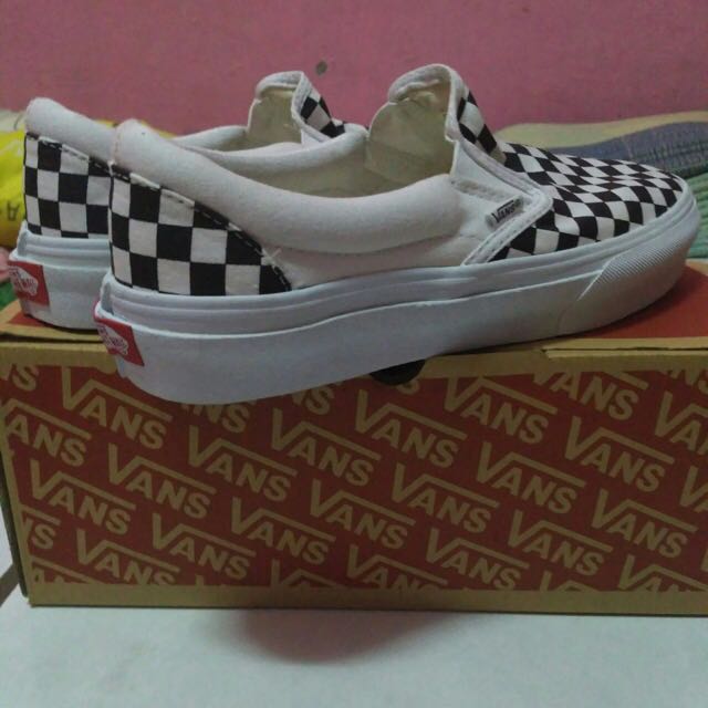 sepatu vans checkerboard