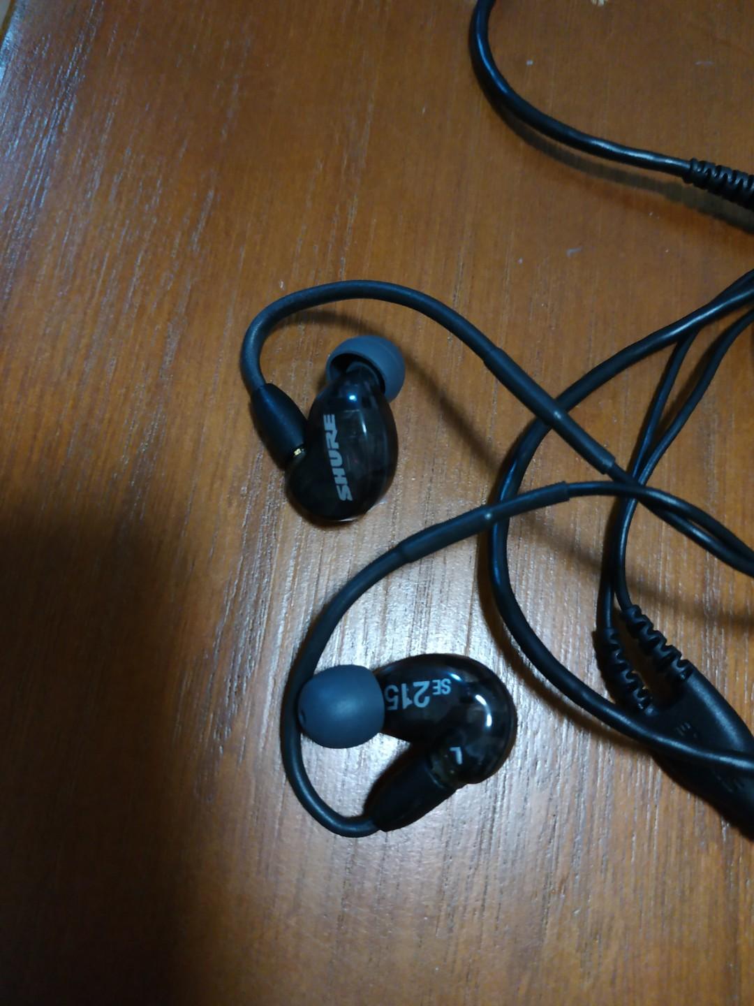 SHURE SE25 Carousell