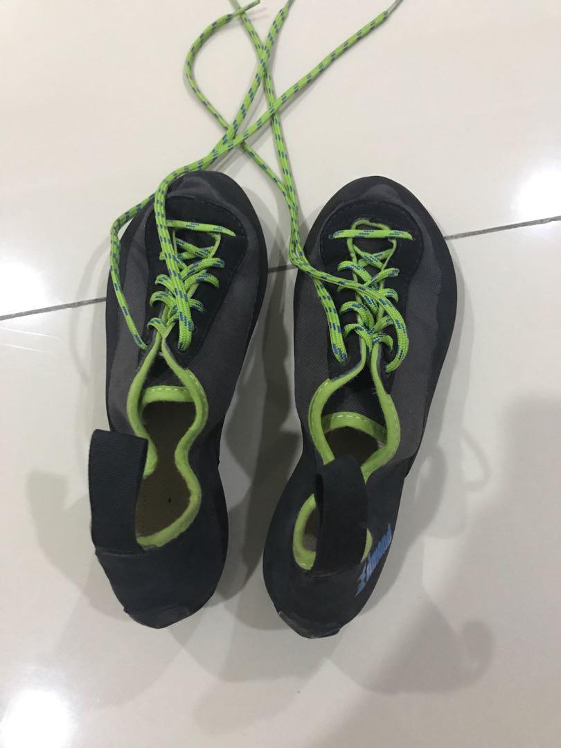 Simond rock climbing shoe for beginner, Men's Fashion, Activewear on