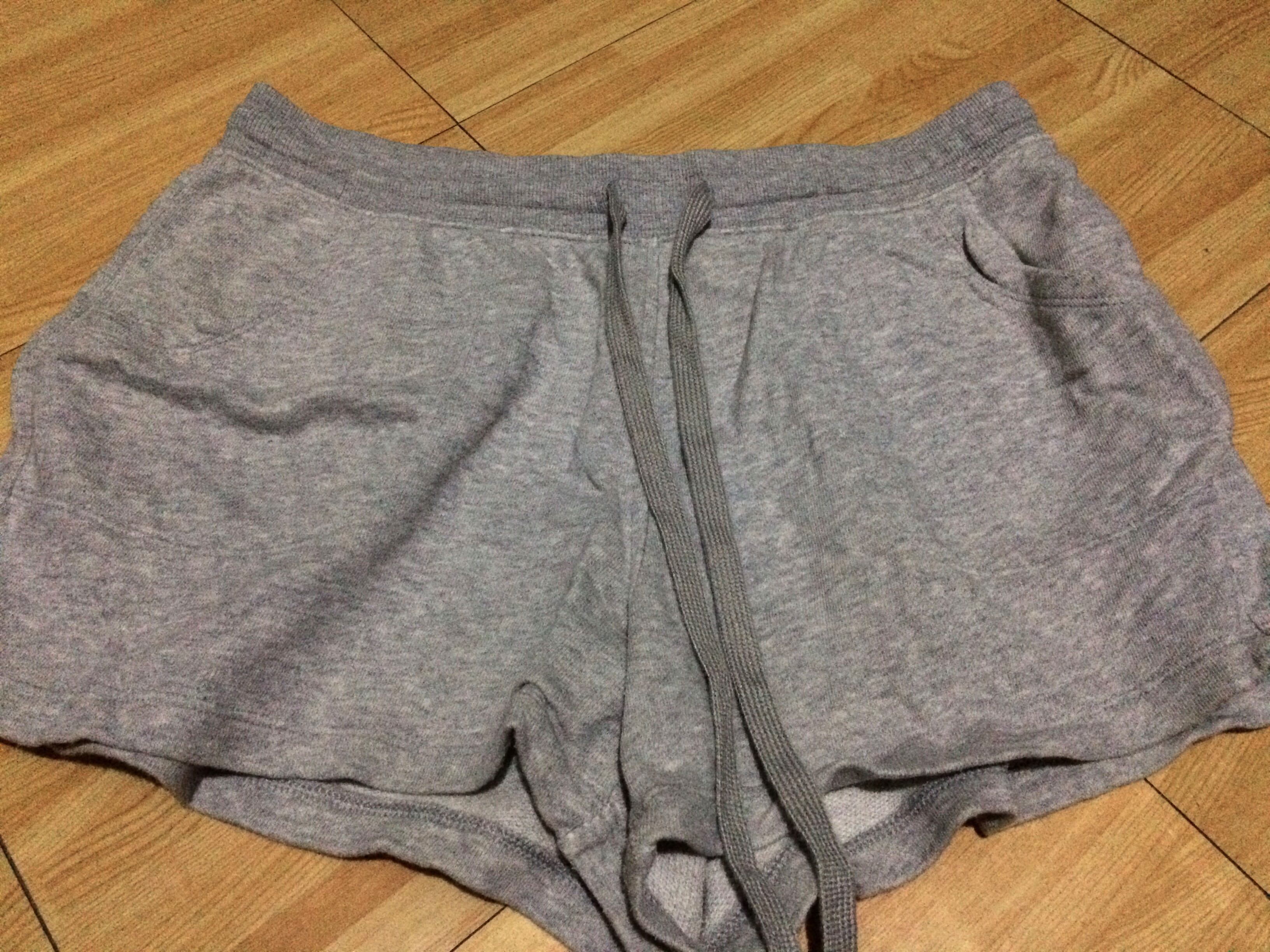 uniqlo sweat shorts