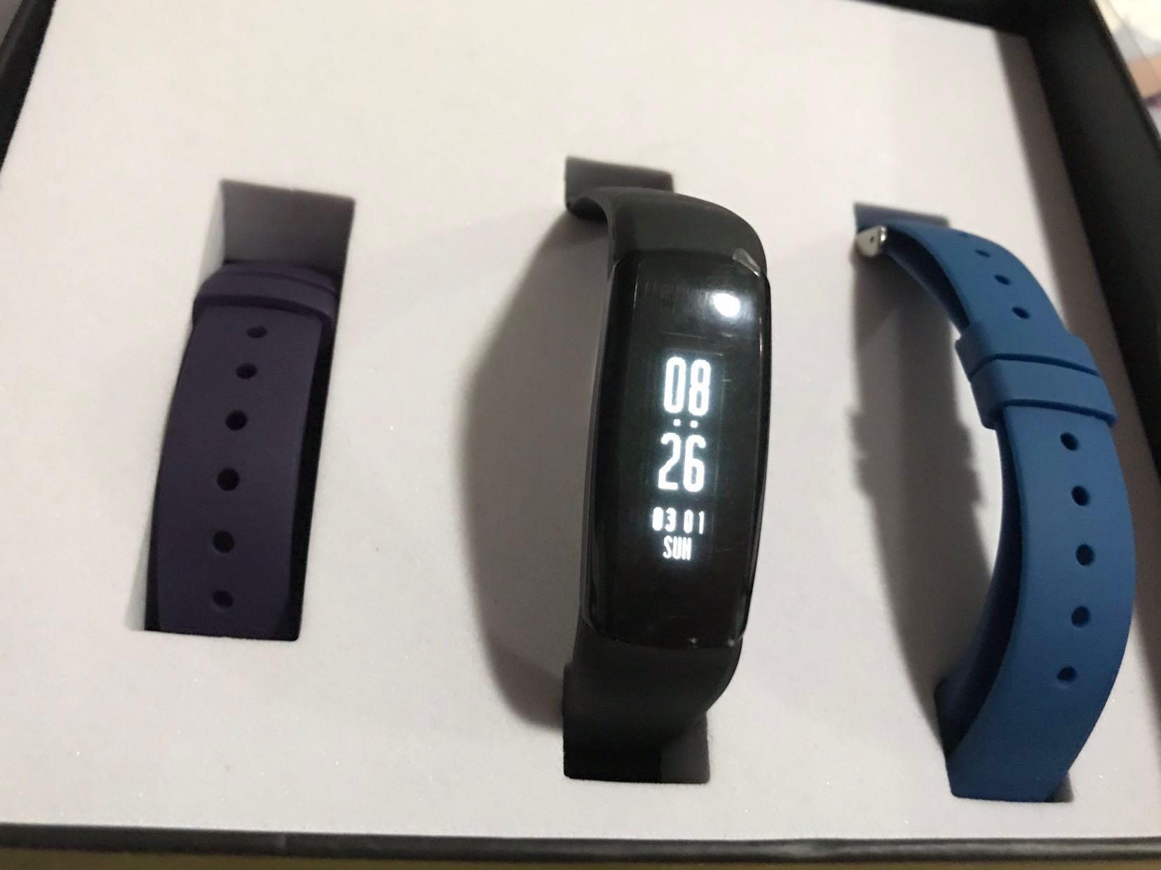 Valore Fitness Tracker VHA 14 Mobile Phones Gadgets Wearables Smart Watches on Carousell