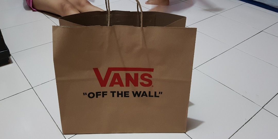 paper bag sepatu vans