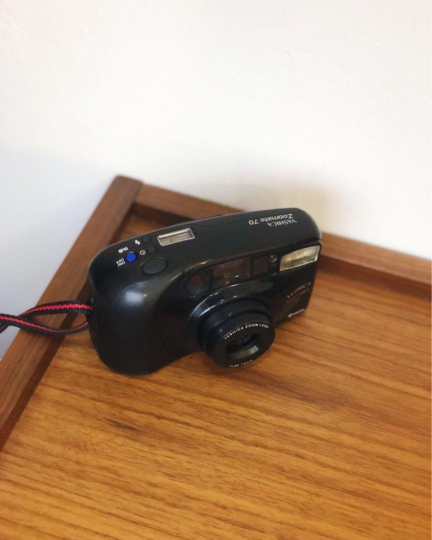Yashica Zoomate 70 Vintage 35mm Film Camera, Photography, Cameras on