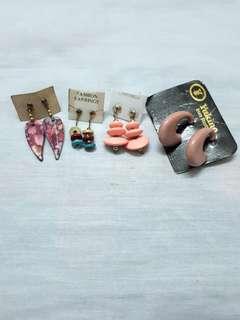 "Demure" earrings set (4pcs)