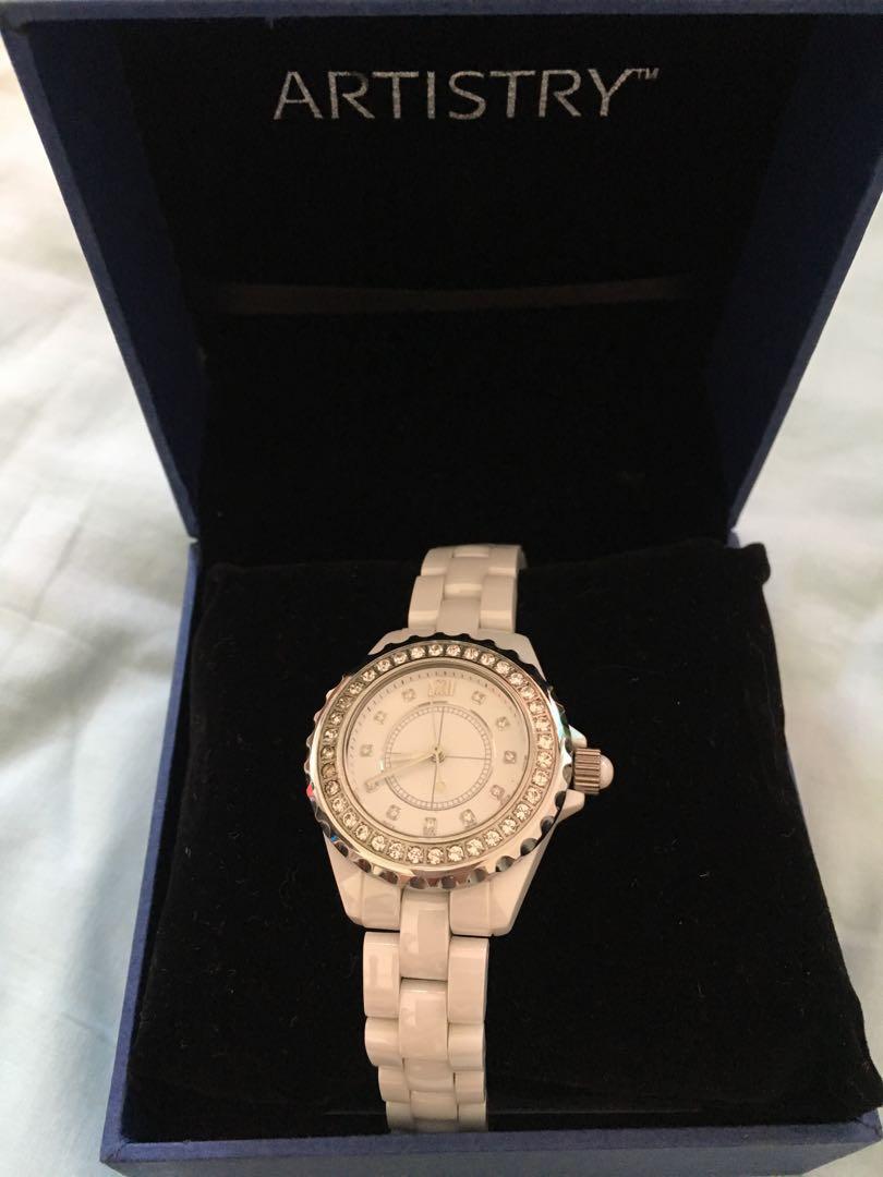 White chain watch outlet