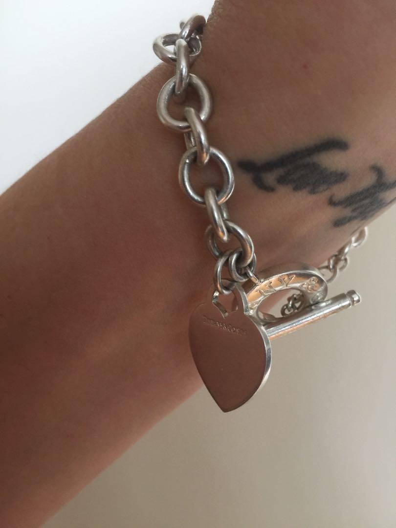 Heart tag toggle bracelet new arrivals