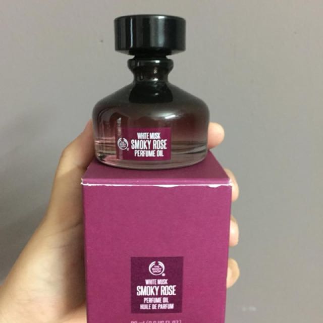 White musk smoky shop rose perfume oil