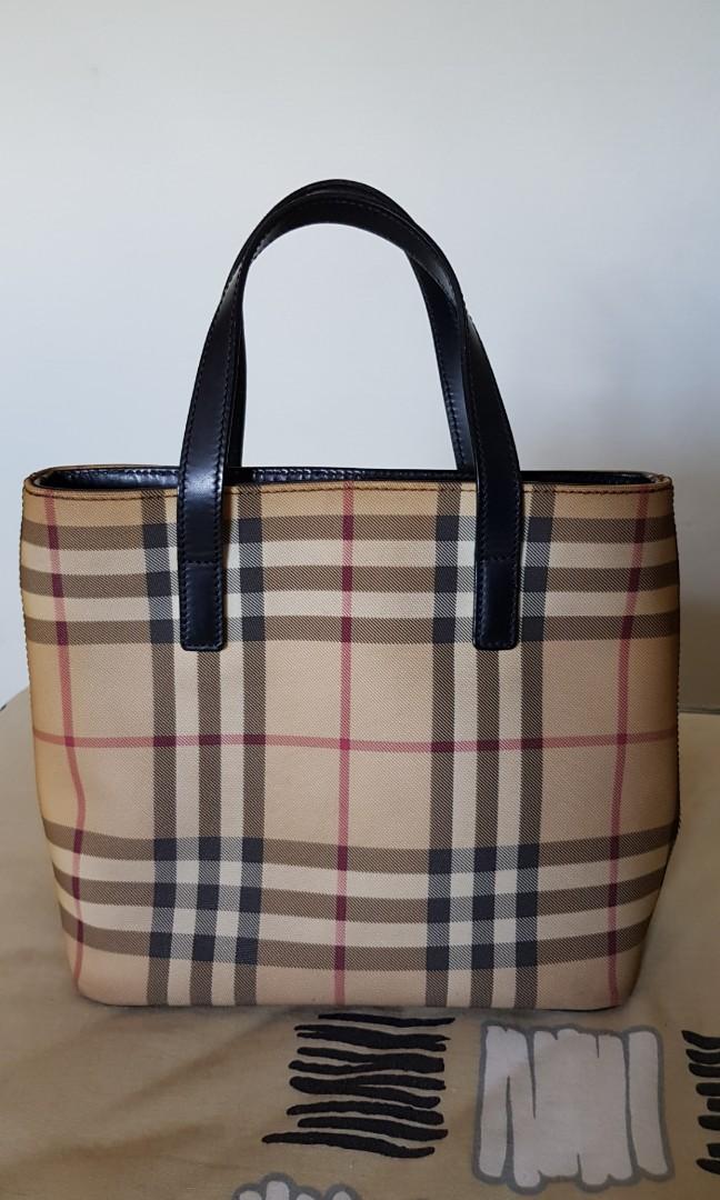Burberry classic small tote bag, Luxury 