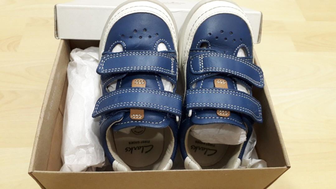 baby boy clarks