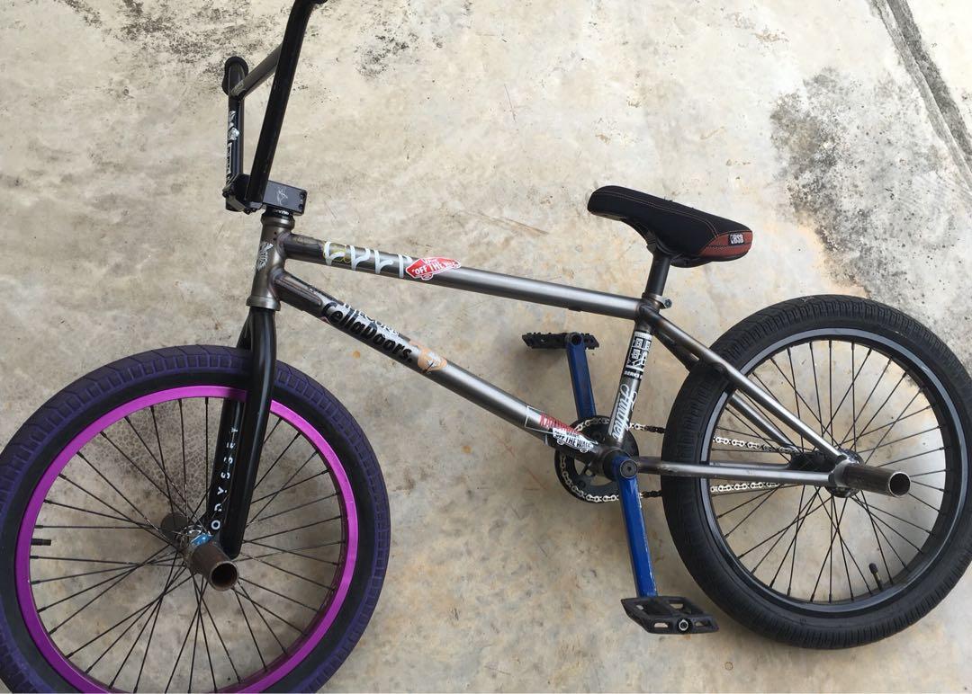 Cult custom bmx Sports Equipment Bicycles Parts Bicycles on