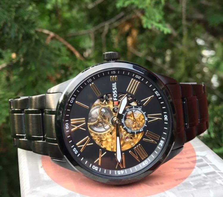 Bq2243 fossil top
